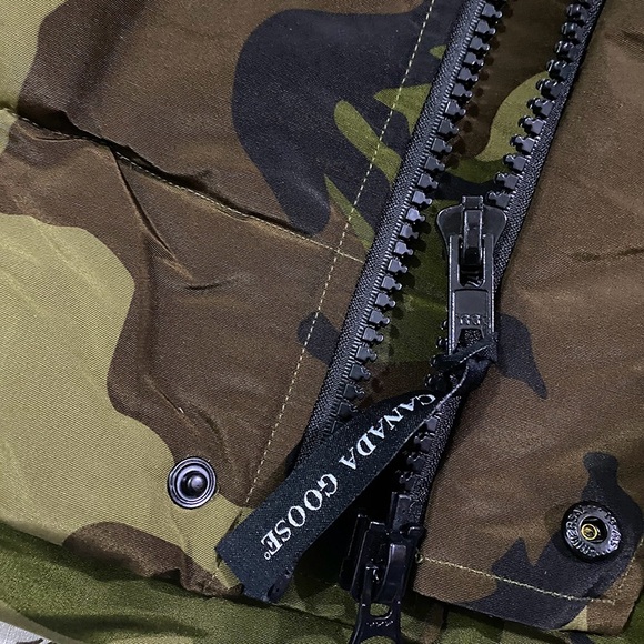 Canada Goose Fusion Fit Military Green Camouflage Down Jacket - Picture 5 of 11